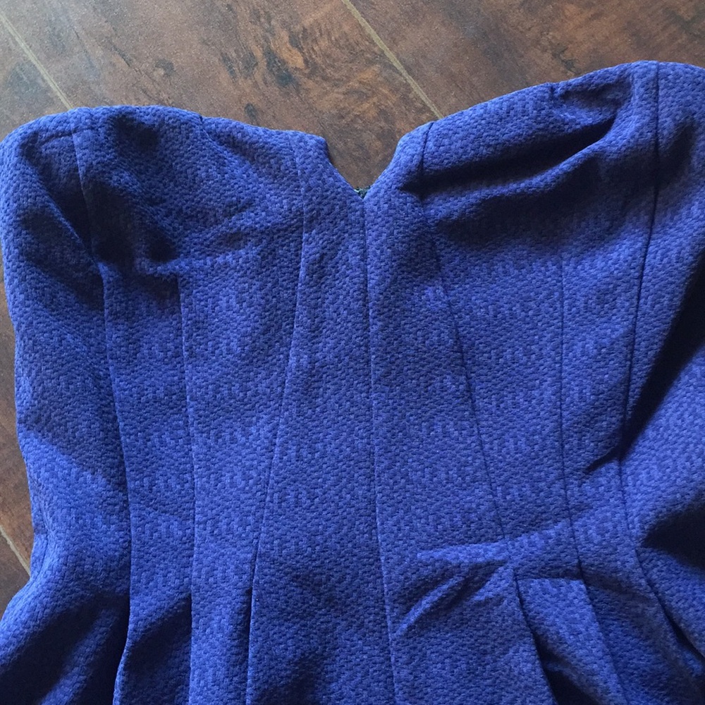 NWT SugarLips Navy Blue Sweetheart Neck Romper🎉 - Picture 3 of 7